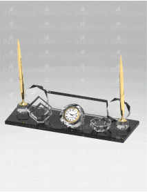 KRİSTAL MASA İSİMLİĞİ MST009