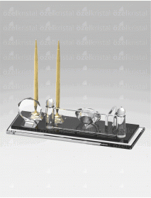 KRİSTAL MASA İSİMLİĞİ MST050