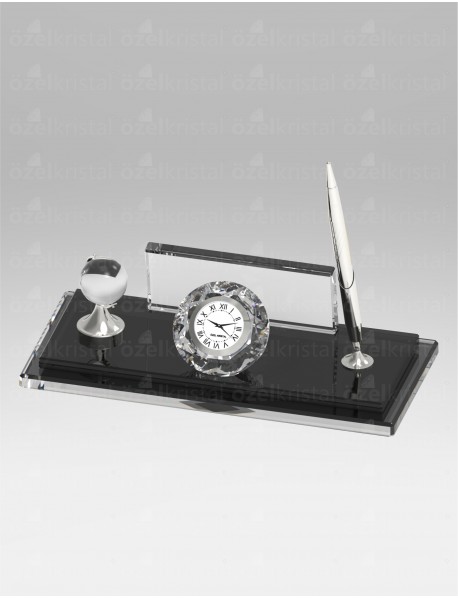 KRİSTAL MASA İSİMLİĞİ MST028